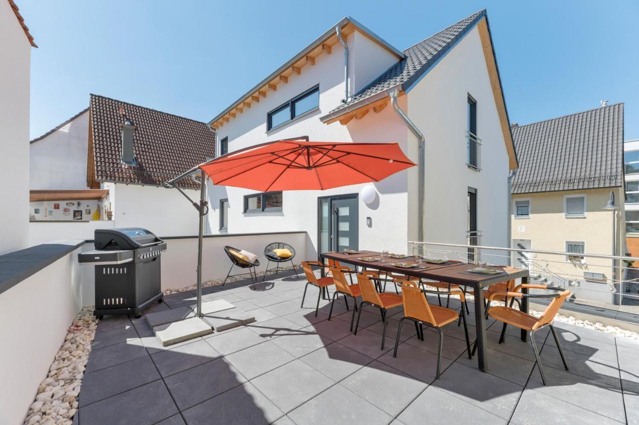 Golden Home With Barbecue, Yoga, Football Table سينشيم المظهر الخارجي الصورة